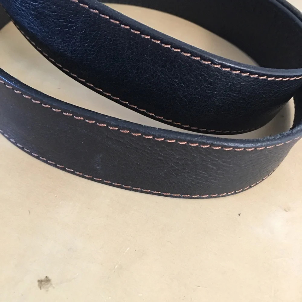Allen Edmonds pebbled leather belt black size 42